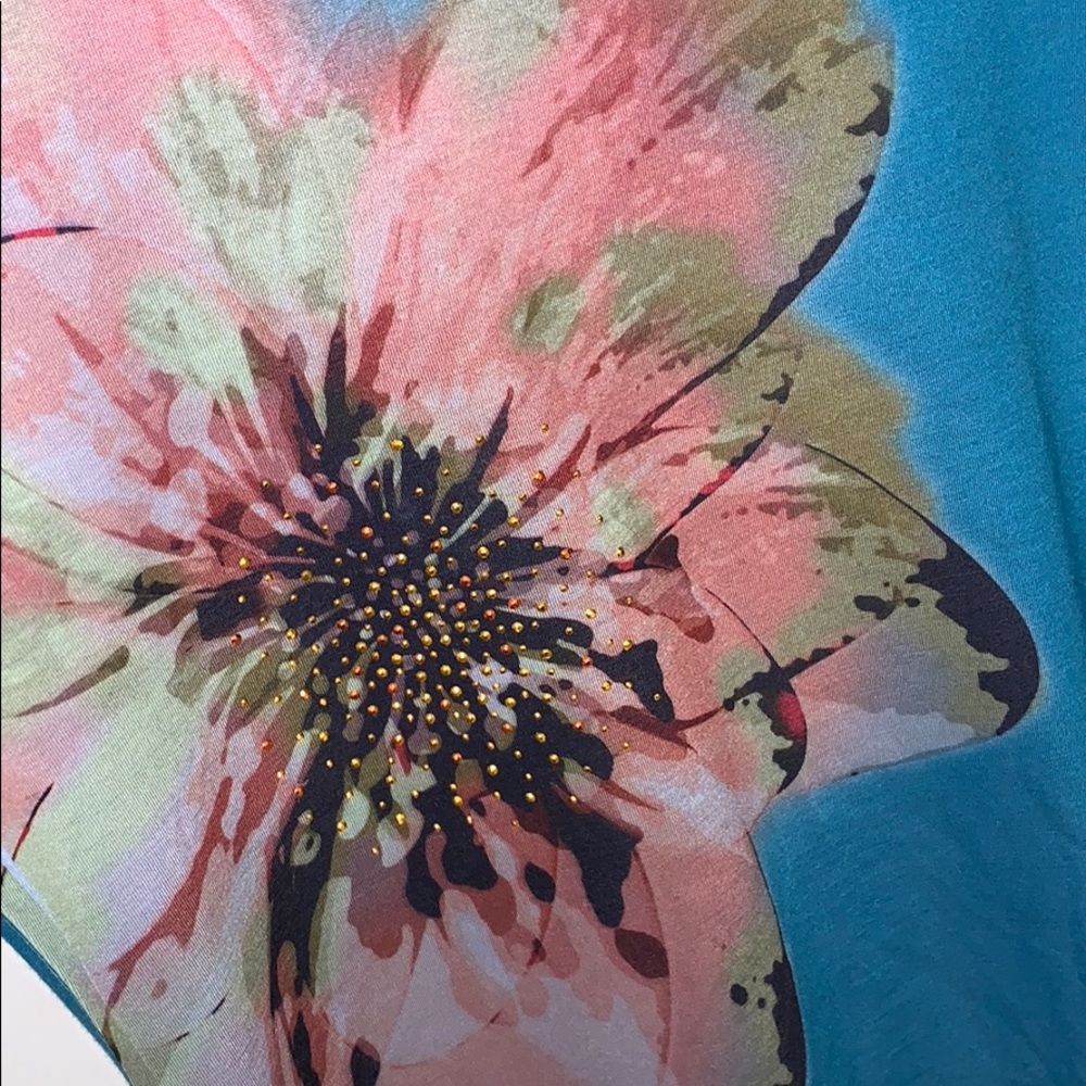 Dressbarn Teal Blue Beaded Scoop Neck Tee Size M - Picture 3 of 6